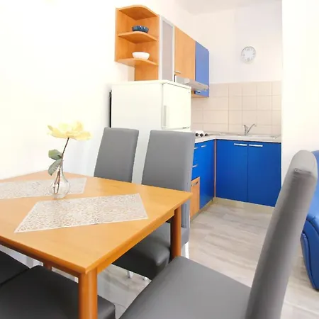 In Mit Eigenem Balkon - B59633 Apartment *